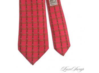 THE ONE EVERYONE WANTS! AUTHENTIC HERMES MADE IN FRANCE MENS CORAL RED BELT BUCKLE GEOMETRIC SILK TIE 7009 TA