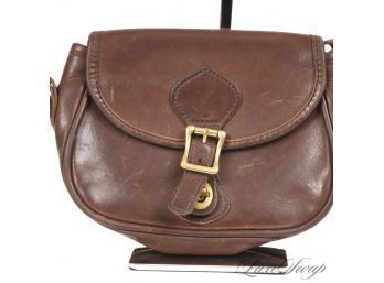 #8 SUPERIOR QUALITY : JW HULME MADE IN USA WAXY THICK BROWN LEATHER TURNLOCK FLAP SMALL SADDLE CROSSBODY BAG
