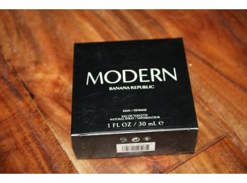 Banana Republic 'Modern' Perfume Full 30 Ml Bottle And Box