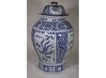 A 20th C Large Blue & White Porcelain Lidded Urn
