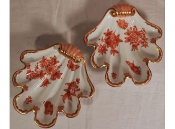 A Pair Of Herend Porcelain Chinese Rust Bouquet Shell Dishes