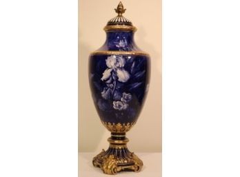 Antique German Royal Bonn Porcelain Cobalt And Gilt Decorated Lidded Urn