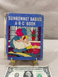 Sunbonnet Babies ABC Book 1929