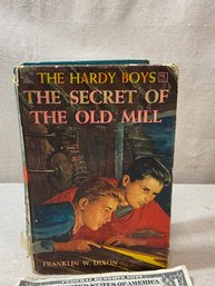 The Hardy Boys Book 'The Secret Of The Old Mill' 1927