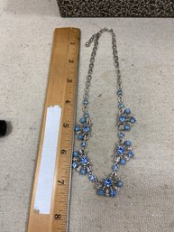 Adjustable Vintage Leo Glass Jeweled Necklace