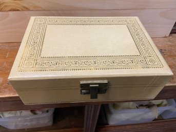 Really Cool Vintage Jewelry Box With Fold Out Trays.  See Pics.