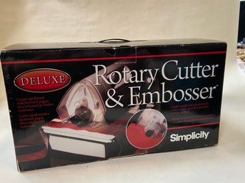 New In Box - Simplicity /deluxe Rotary Cutter & Embosser