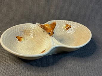 Never See This Before -Vintage Bee Dish- Made In Occupied Japan