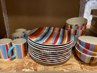 Pier 1- Urban Groove Stripe Pattern Dish Set