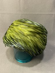 Beautiful Vintage Green Feather Pillbox Hat - Super Special Hat - BH