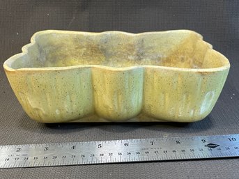 8.5'x 5.5' Vintage UPCO Yellow Speckled Planter 105-7