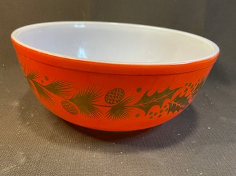 X Large 4 QT. Vintage Red Christmas Pyrex Bowl. - Never EVER Seen This Before. Very Special