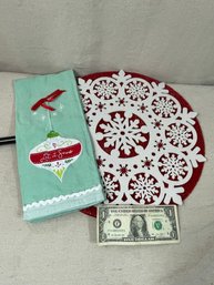 3 Piece Holiday Lot.  Placemats And Dish Towel