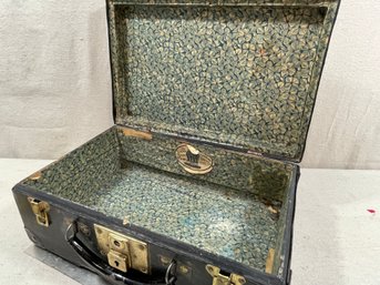 9x14x9.5 Sampson Suitcase (made In Denver). Metal Handle