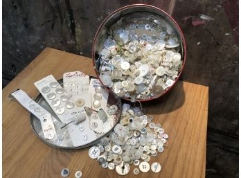 Huge Lot Of Vintage Buttons In Tin (mostly White)