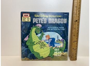 Vintage Walt Disney Book: 'pete's Dragon'