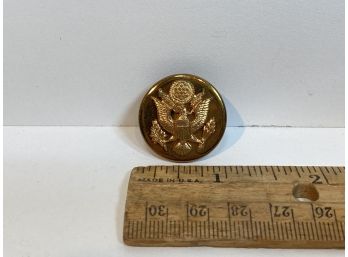 WWII US Army Specialist Button