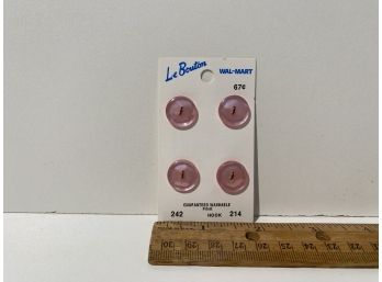 Le Bouton Vintage Small Pink Buttons