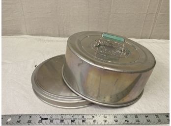 Adorable Vintage Aluminum Cake Plate With Teal Handle - Defiance Aluminum