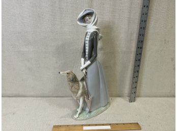 Lladro Porcelain Figure 'Lady With Greyhound'