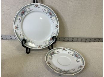 2 Vintage China Plates:  One 7.5in & One 6in Saucer