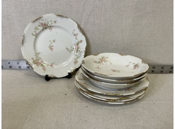 Set Of Vintage Warwick China: 3 Bowls, 5 Plates