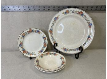Vintage Crown Ivory China: 1 Dinner Plate, 1 Small Plate, 2 Small Bowls