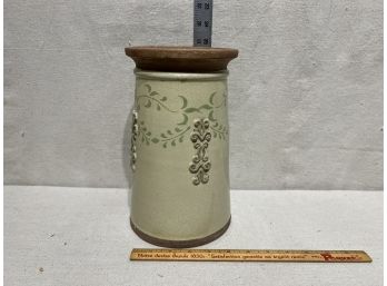 Light Green Pottery Vase