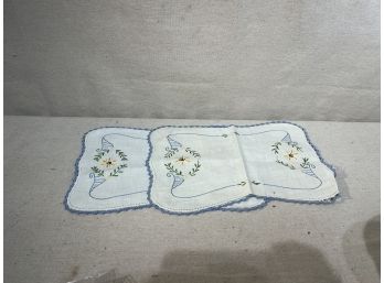 2 Vintage Embroidered Napkins #2