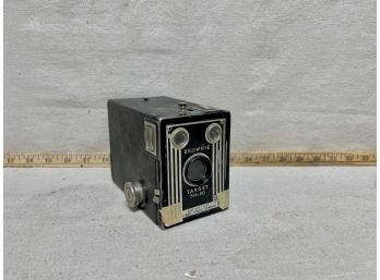 Vintage Kodak Brownie Target Six-20 Camera