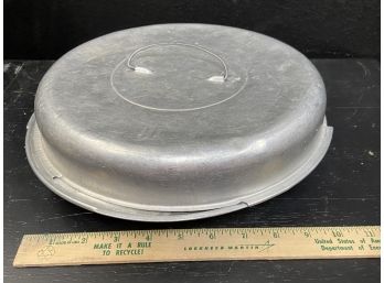 Aluminum Travel Pie Pan With Handle On Lid