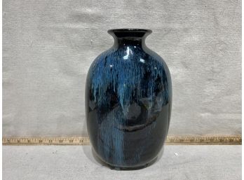 Blue/black Pottery Bottle Vase