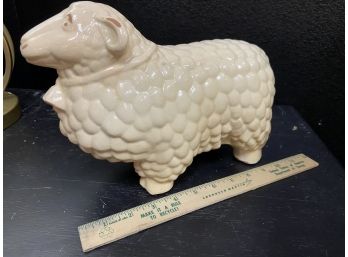 'Vintage' Cream Colored Pottery Sheep