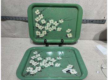 Set Of 2 Vintage Jade Green Trays