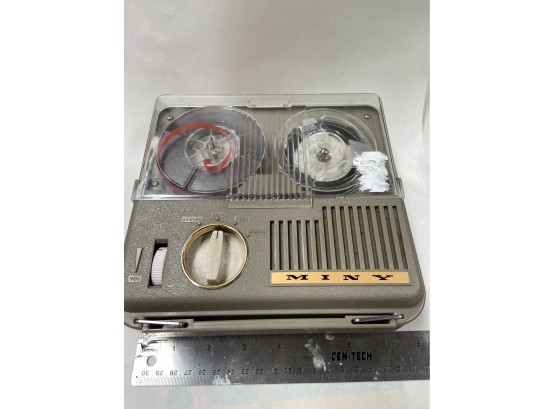 Vintage Mini Reel-to-reel Tape Recorder/Player
