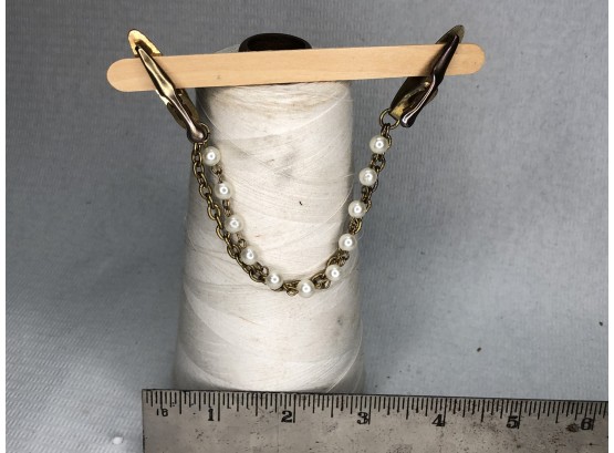 Vintage Pearl Bead And Chain Collar/Sweater Clip