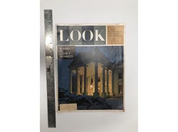 Vintage Look Magazine