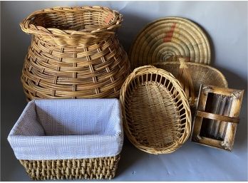 Collection Of 6 Vintage Baskets