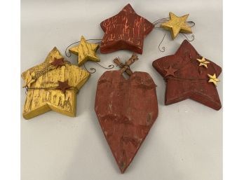 4 Wooden Stars And Heart Wall Decorations