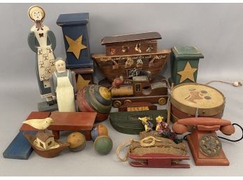 19 Vintage Style Wooden Toys Noahs Ark, Dolls, Etc.
