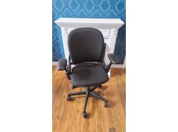 Steelcase Executive Computer Chair