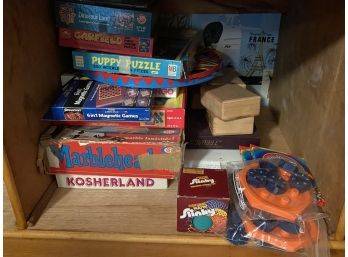 Assorted Vintage Games Shelf 2 B33