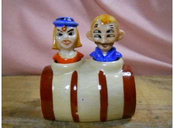 Tipsy Couple In A Barrel   S&p