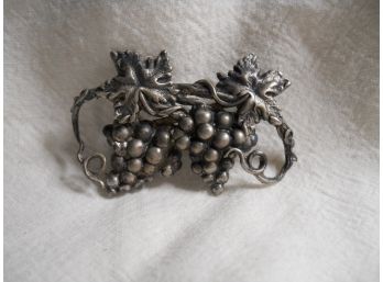 Grapes- Sterling Pin