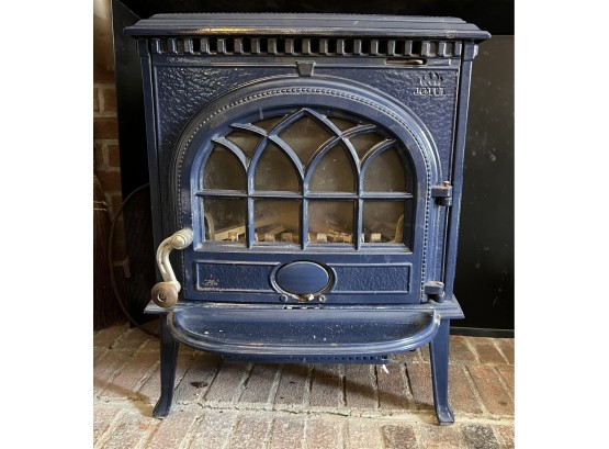 Jotul Brand Swedish Cast Iron Wood Stove Blue 22.5' X 17' X 28' Tall  Fireplace Insert Included Very HEAVY