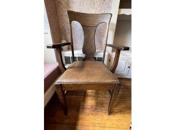 Single Chair Leather Seat 18.5' Tall Oaked T-Back