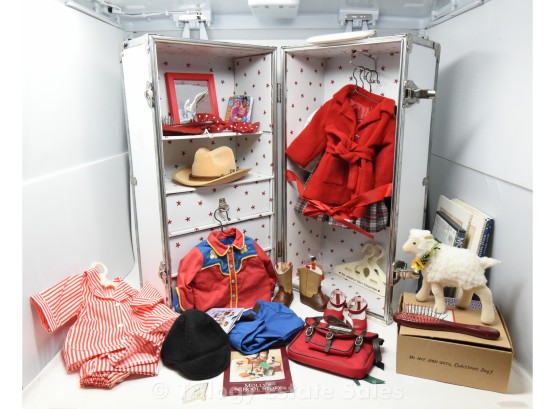 American Girl Doll Molly Wardrobe Trunk, Clothing & Accessories RETIRED