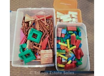 Lincoln Logs & Assorted Wooden Blocks
