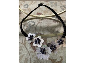 Black And Gray 16' Button Clasp Flower Choker..Br183