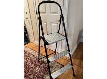 Cosco Pull And Fold Step Ladder..k93
